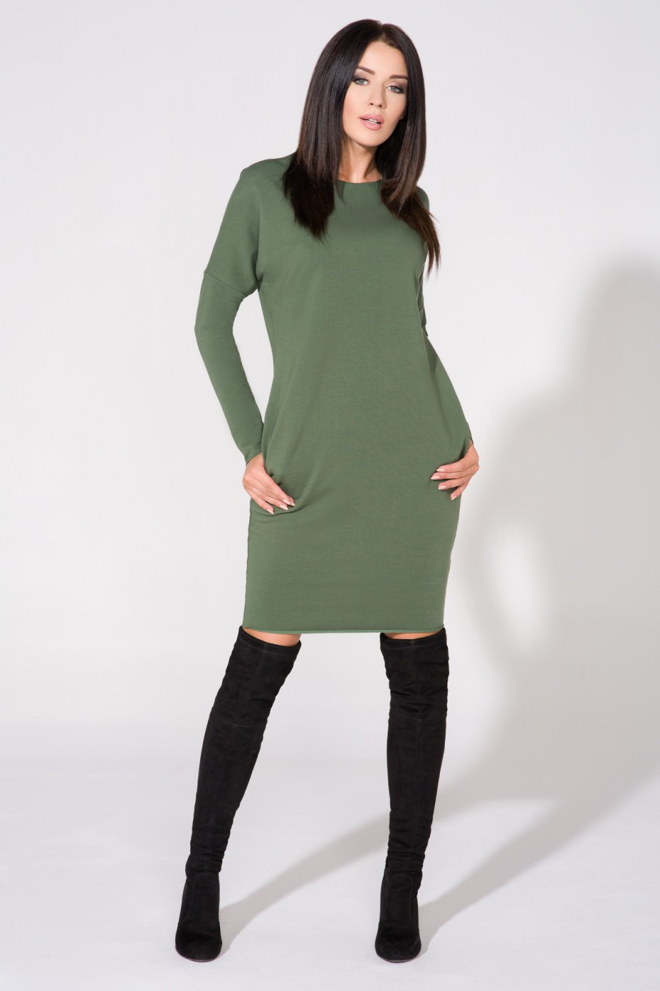 Večerní šaty model 14272644 - Tessita Velikost: 38/40, Barvy: Zelená