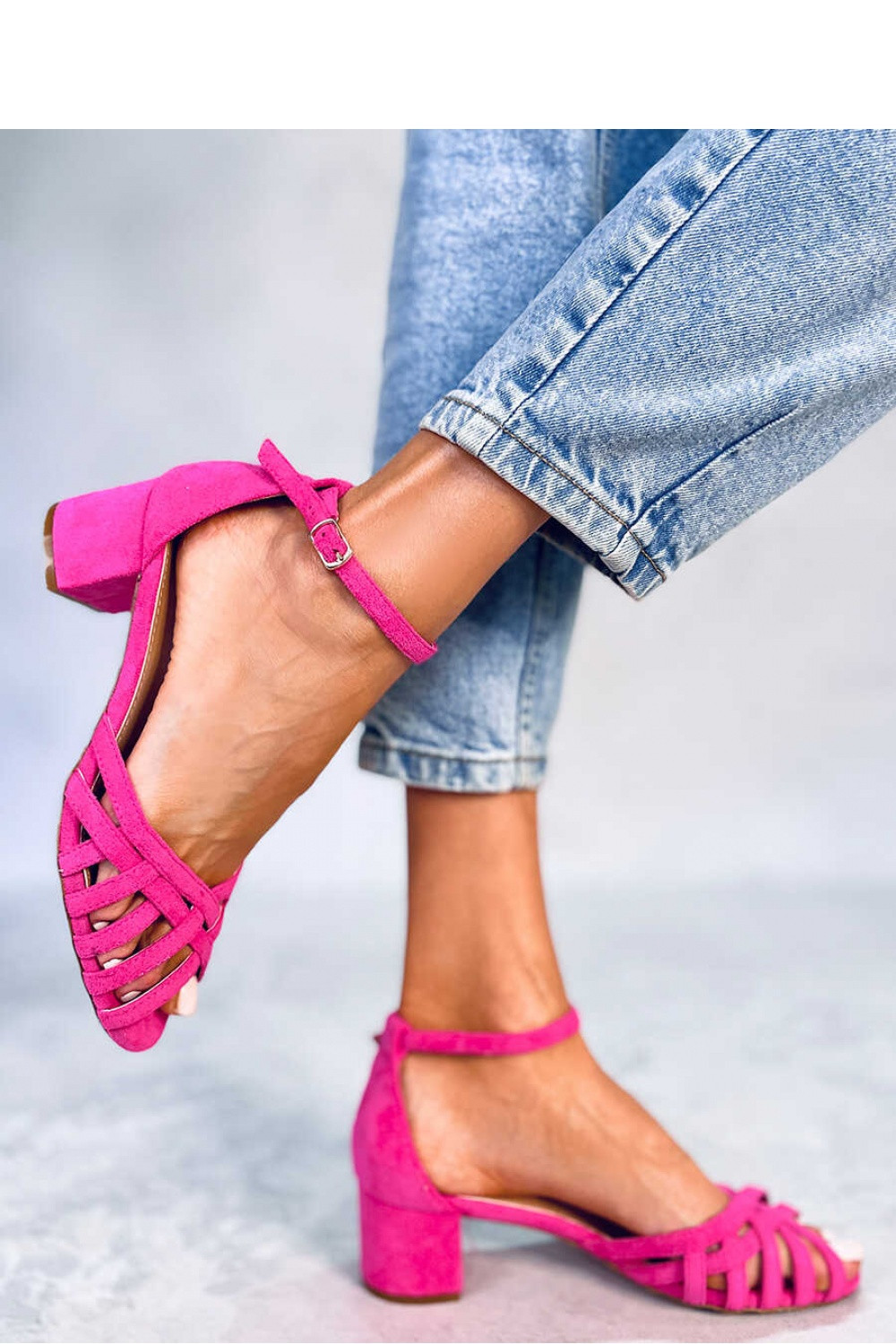 Dámské sandály na podpatku růžové model 18718002 růžová 36 0B - Inello