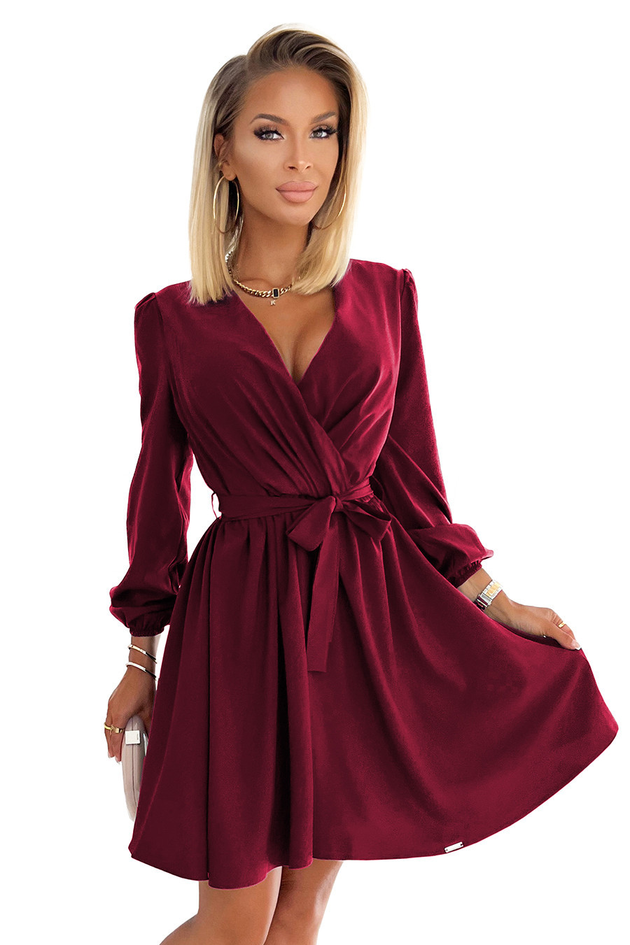 BINDY - Velmi žensky působící dámské šaty ve vínové bordó barvě s dekoltem 339-3 L/XL