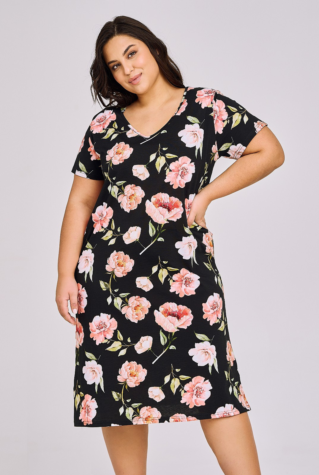 Dámská noční košile Taro Peony 3160 kr/r 2XL-3XL L24 black-flowers 3xl