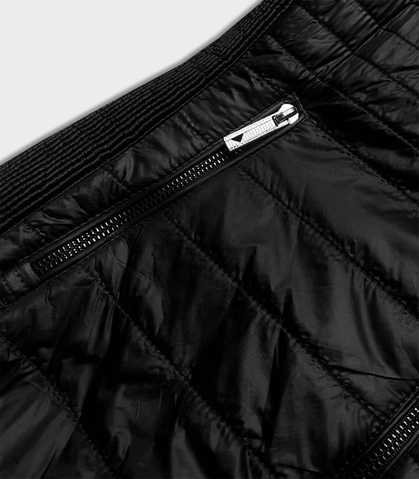 Černá prošívaná dámská bunda s pružnými vsadkami (RQW-7012) Barva: odcienie czerni, Velikost: XXL (44)