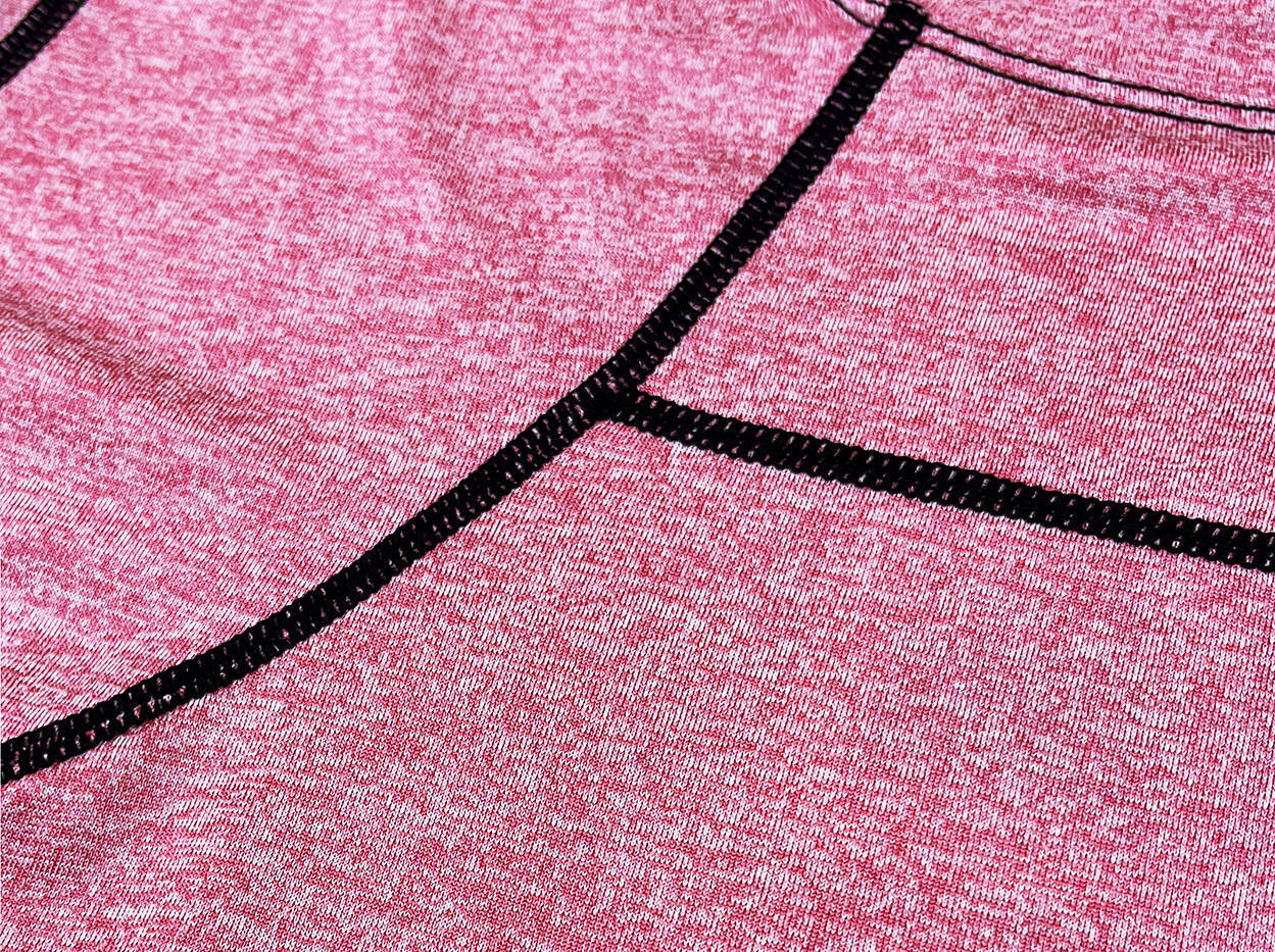 Růžové dámské sportovní tričko T-shirt s ozdobným prošitím (A-2166) Barva: odcienie różu, Velikost: S (36)