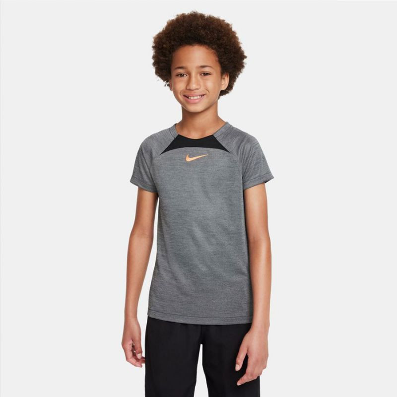 Tričko Nike Dri-FIT Academy Jr DQ8901 010 M (137-147 cm)