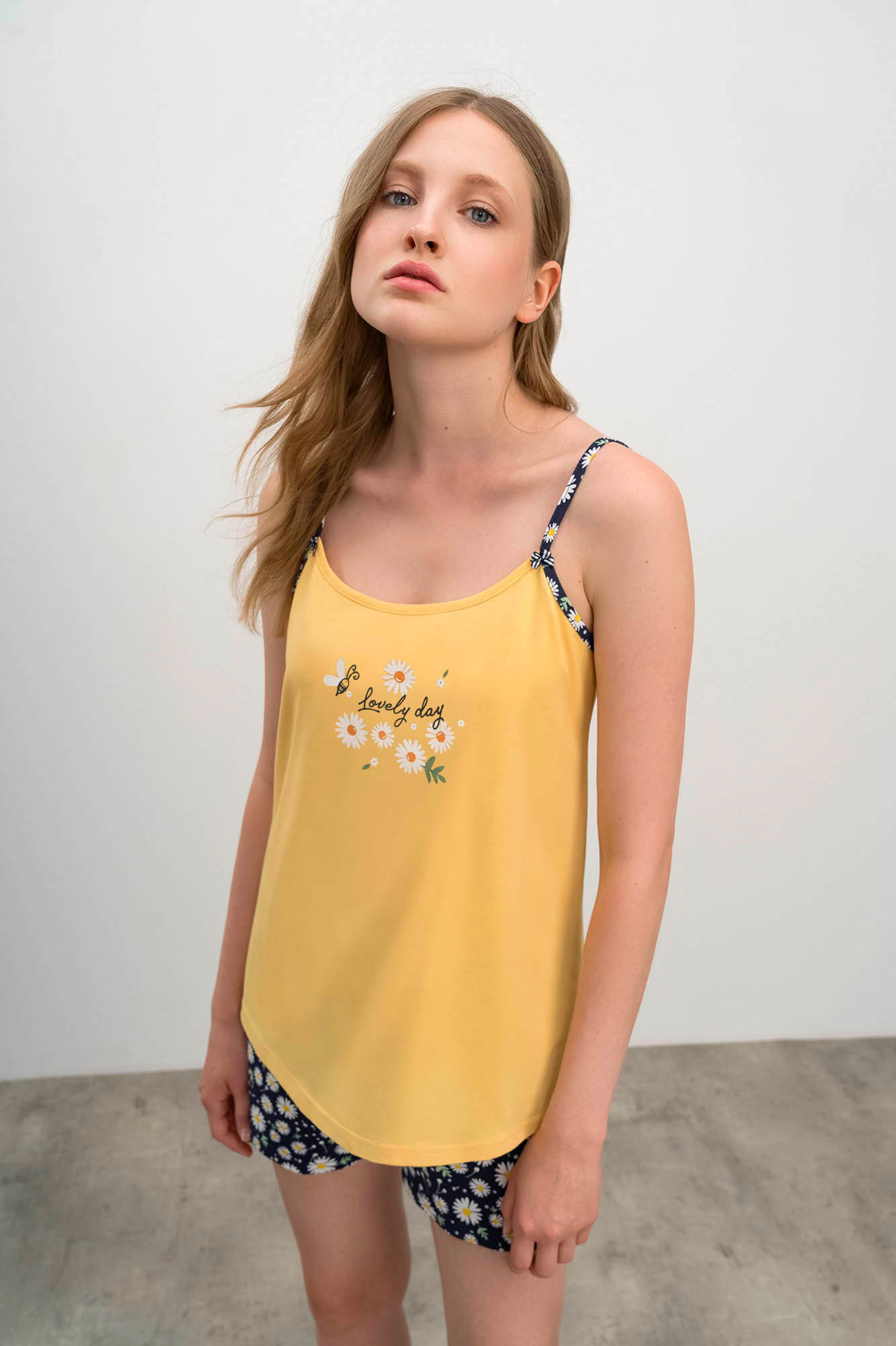 Dvoudílné dámské pyžamo model 17161752 - Vamp Barva: yellow flax, Velikost: XL