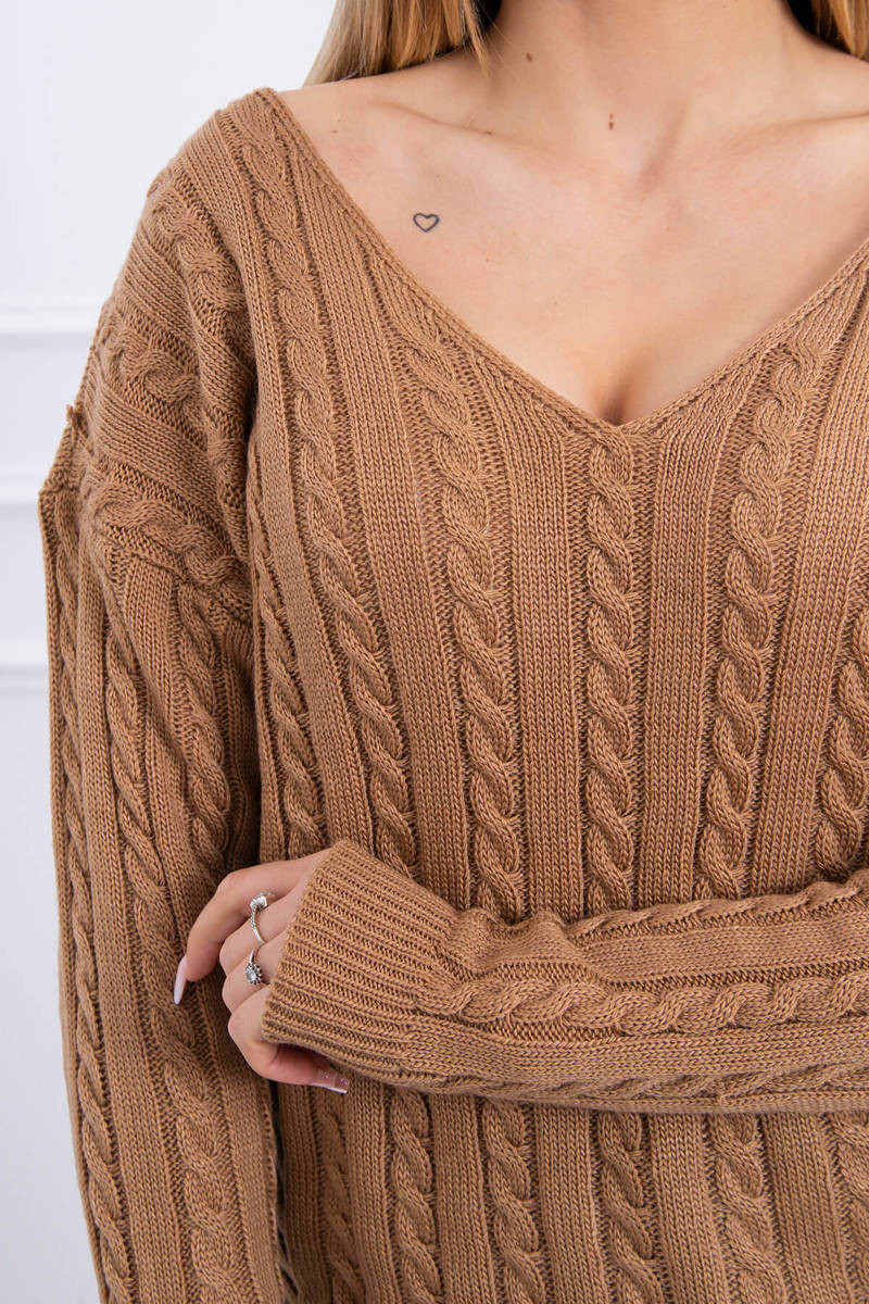Pletený svetr s výstřihem do V velbloudí barvy UNI