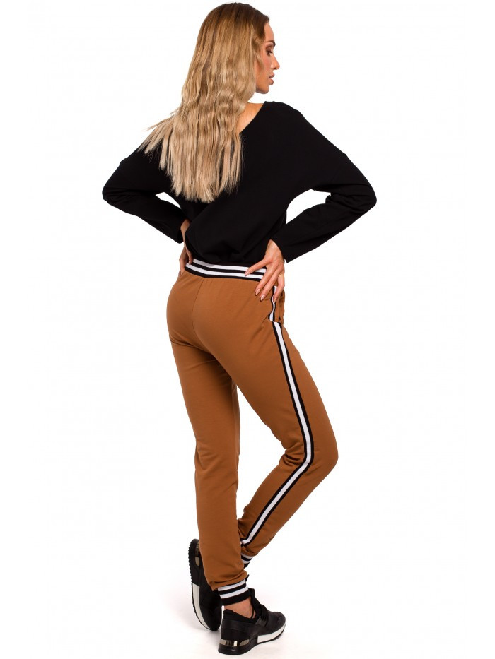 Obrázok M460 Jogger trousers with striped ribbed cuffs  EÚ XXL karamel