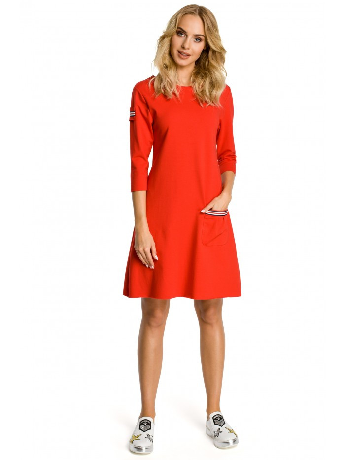 model 18001710 Trapézové šaty s pruhy - červené EU L