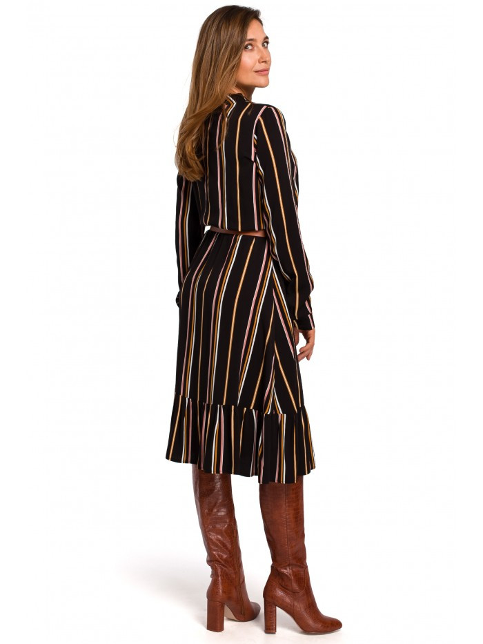 Obrázok S182 Striped dress with a buckle belt - model 1 EÚ M