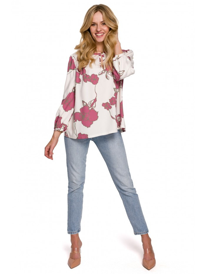 Obrázok K099 Puff sleeve blouse - model EU 2XL / 3XL Model2