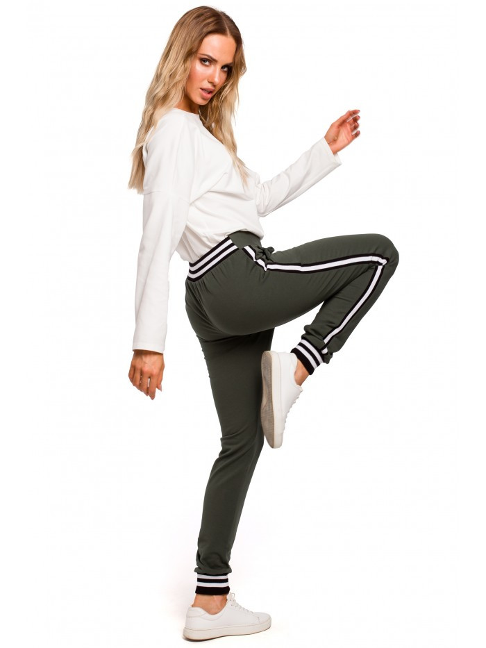 Obrázok M460 Jogger trousers with striped ribbed cuffs  EÚ S. vojenská zelená