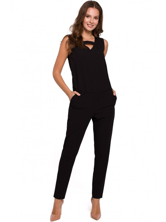 Obrázok K009 One-piece jumpsuit with v-neck  EÚ S. čierna