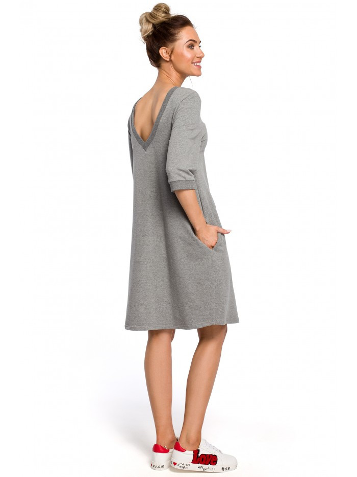 Obrázok M417 Shift dress with a plunging back neckline  EÚ L šedá