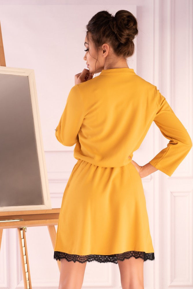 model 17571351 Žluté šaty - Merribel Velikost: M