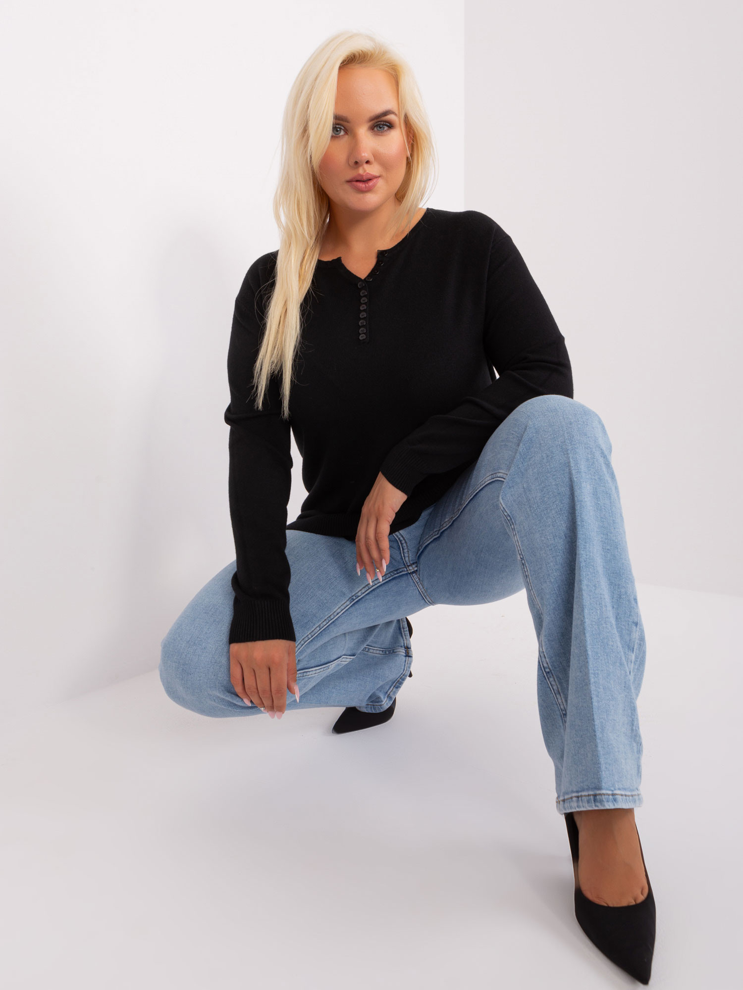 Černý dámský svetr plus size s viskózou L / XL