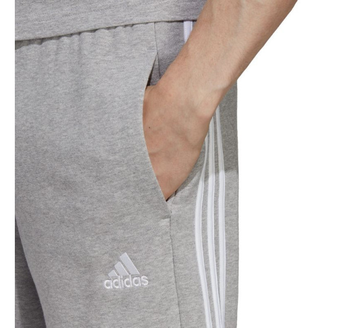 Šortky adidas Essentials French Terry se třemi pruhy M IC9437