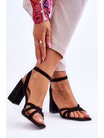 Klasické semišové sandály na podpatku černé Bernett