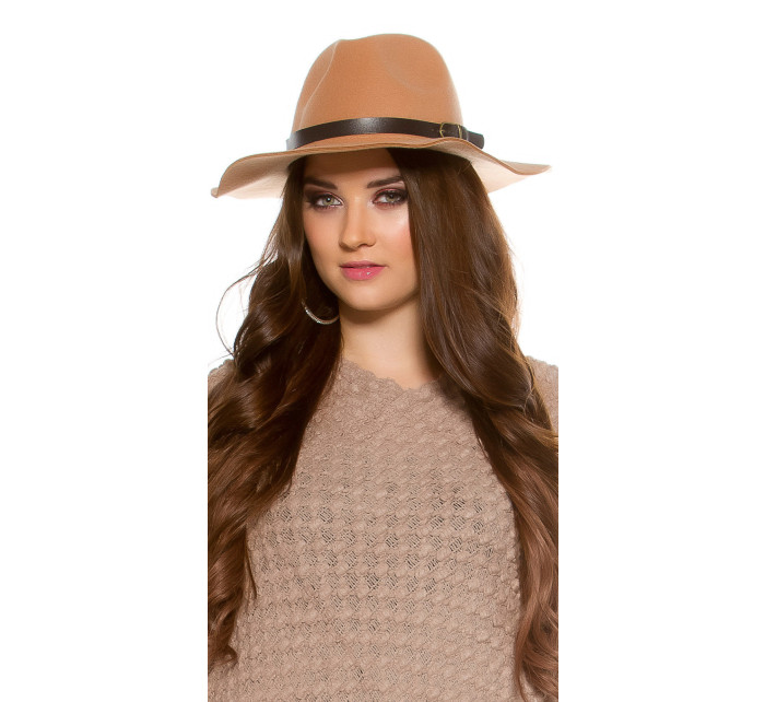 Trendy fedora felt hat with leatherette ribbon