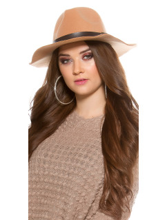 Trendy fedora felt hat with leatherette ribbon