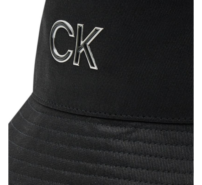 Klobouk Calvin Klein Re-Lock Bucket Hat K60K609654