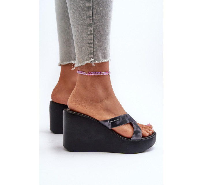 Dámské pantofle na klínku Ipanema High Fashion Slide Fem Black