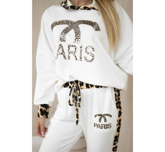 Set Paris Sweatshirt + model 20507465 ecru - K-Fashion