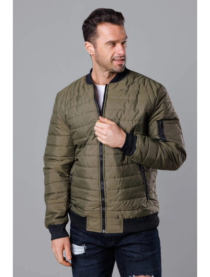 Prošívaná pánská bunda typu "bomber" v khaki barvě model 18344859 - J.STYLE