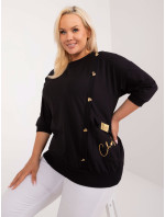 Černá ležérní halenka plus size s nápisem