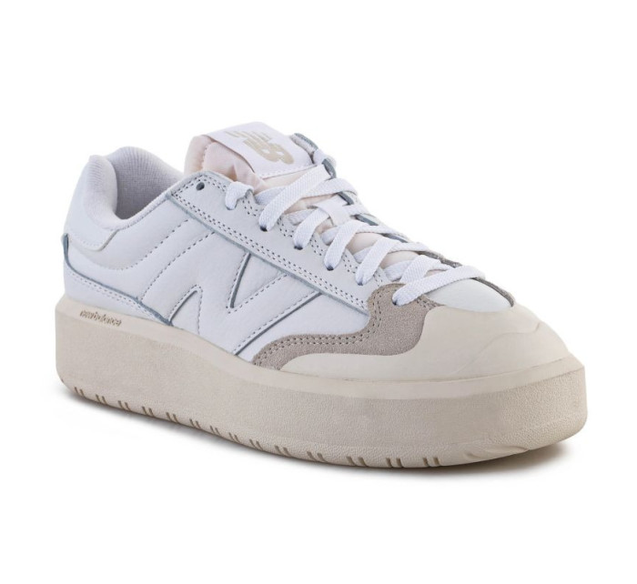 Boty New Balance W CT302OB