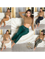 Trendy Highwaist leatherlook pants "Joggerstyle"