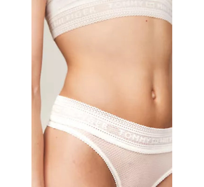 Close to Body Dámské kalhotky THONG (EXT. SIZE) UW0UW05209YBI - Tommy Hilfiger