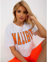 Bílý a fluo oranžový letní set s tričkem s nápisem