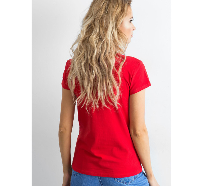 Červené broskvové tričko