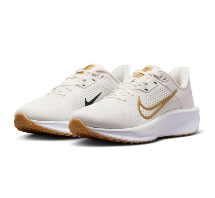 Boty  6 model 20533203 - NIKE