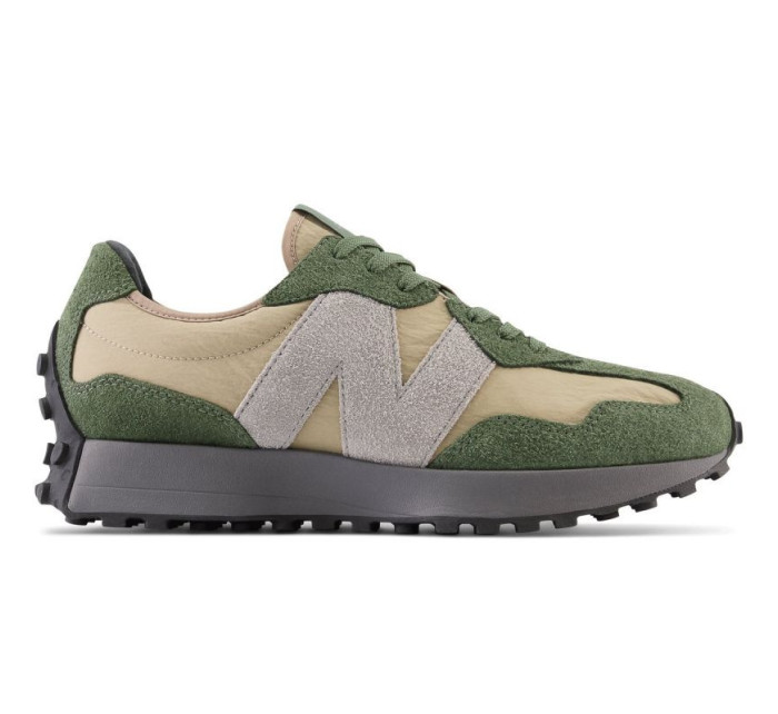 Boty M model 18932711 - New Balance