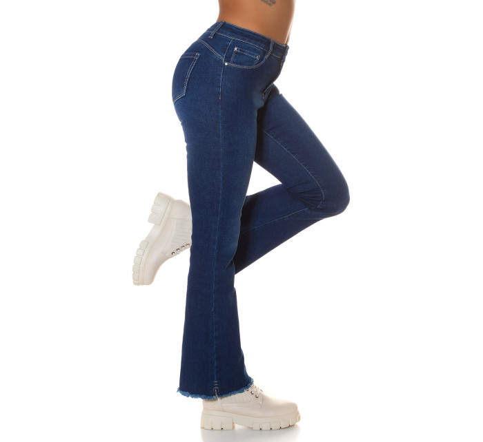 Sexy tmavý denim použitý vzhled flarred Jeans