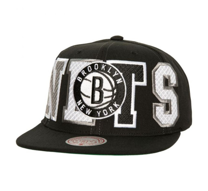 Kšiltovka Mitchell & Ness Varsity Bust Snapback Brooklyn Nets HHSS6461-BNEYYPPPBLCK