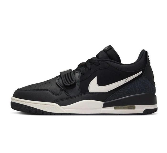 Boty Legacy Low M model 20490135 - Nike Jordan