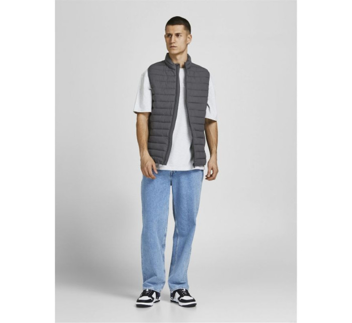 M vesta model 18948831 - Jack & Jones