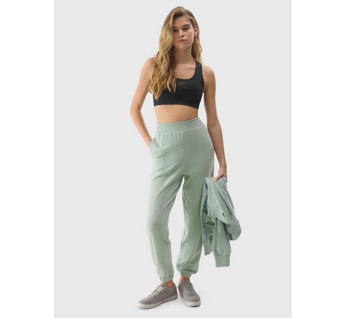 Dámské tepláky typu jogger s model 20437558 bavlnou  zelené - 4F