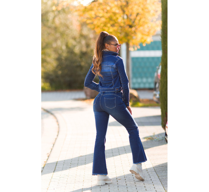 Sexy tmavý denim použitý vzhled flarred Jeans