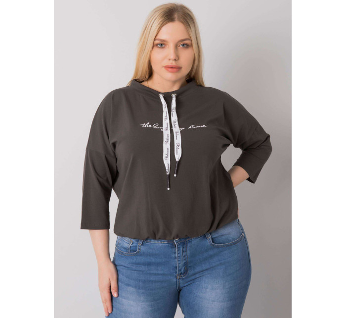 Tmavá khaki halenka plus size velikosti s nápisem Perry