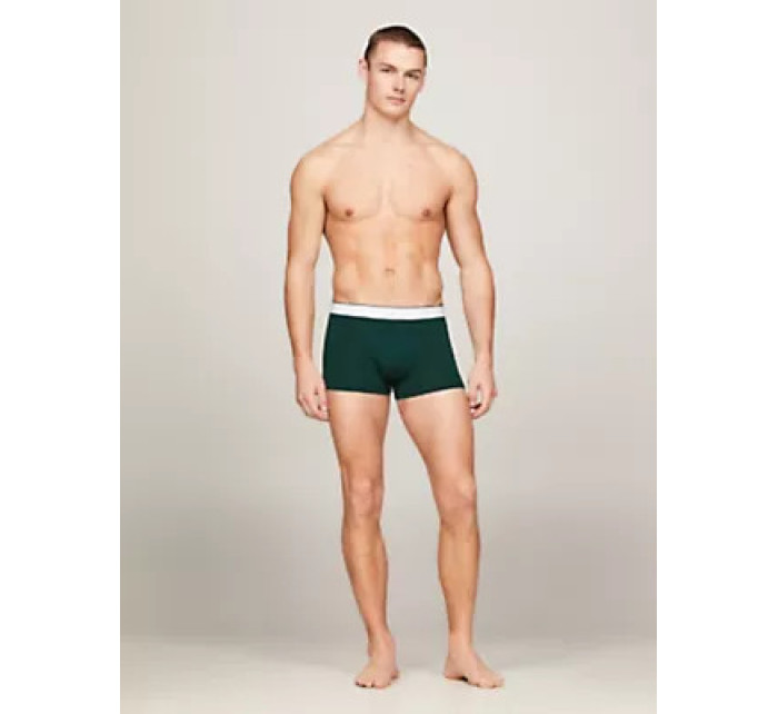 Pánské spodní prádlo Close to Body TRUNK UM0UM03052MBP - Tommy Hilfiger