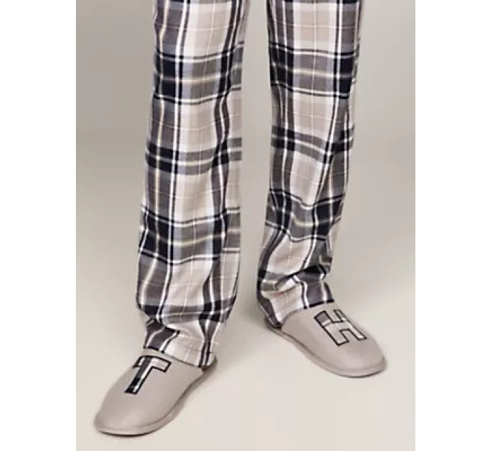 Zavřít na tělo Pánské dárkové balíčky LS PANT SLIPPERS SET FLANNEL UM0UM029890S1 - Tommy Hilfiger