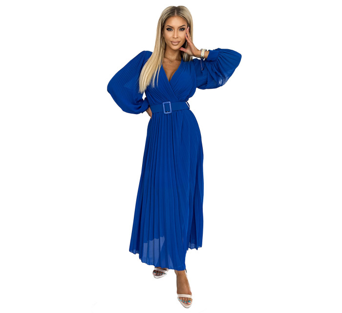 Plisované šaty s páskem a výstřihem Numoco KLARA - modré