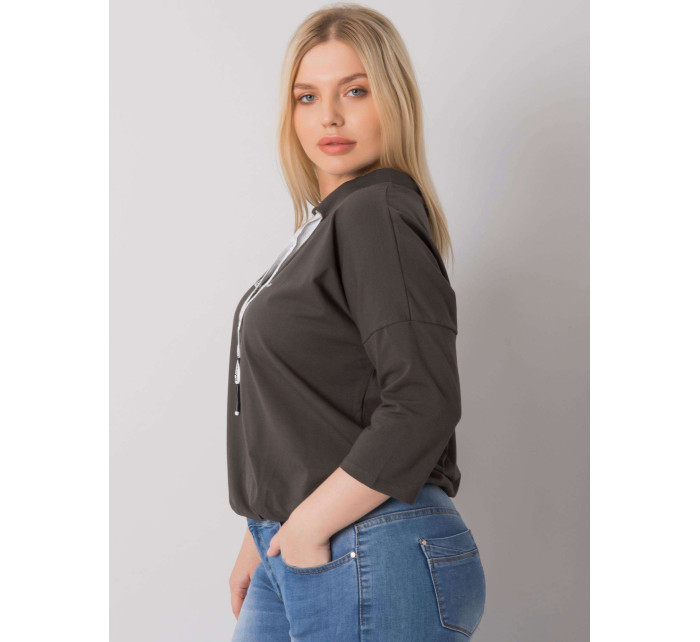 Tmavá khaki halenka plus size velikosti s nápisem Perry