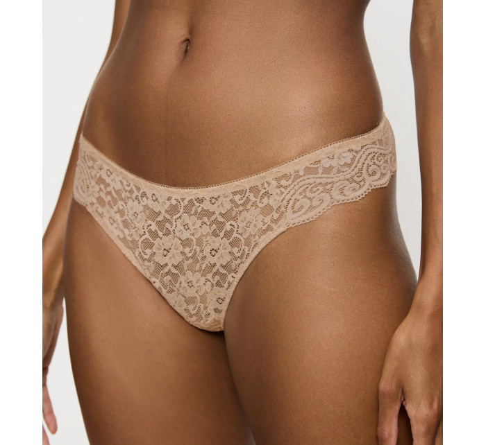 Dámská tanga Amourette Hipster String - YELLOW - sv. béžová 0026 - TRIUMPH