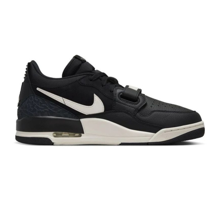 Boty Legacy Low M model 20490135 - Nike Jordan