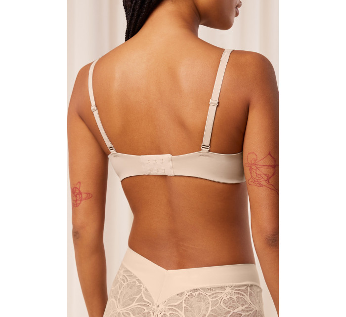 Body MakeUp Illusion Lace  beige model 20529965 - Triumph