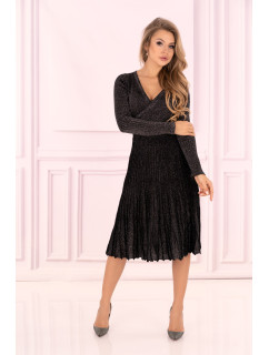 model 18130389 Černé šaty - Merribel