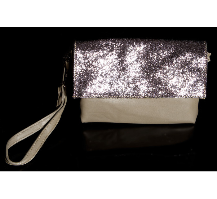 Glamour clutch with chain and sequins